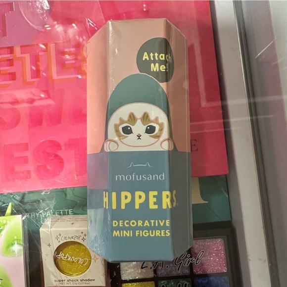 Mofusand Hipper - Picture 1 of 2